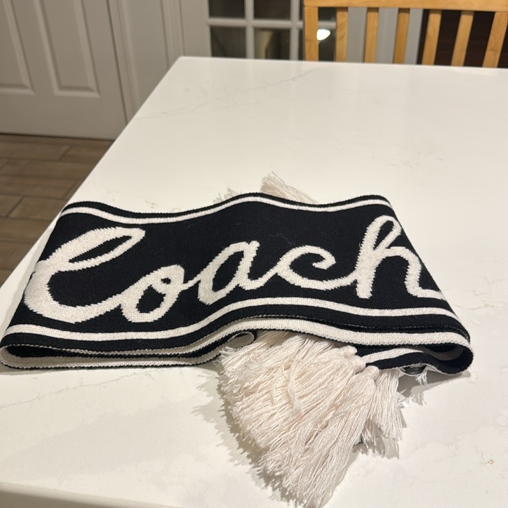 Coach Varsity Logo Knit Scarf